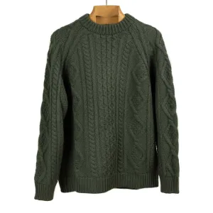 Cabled raglan sleeve crewneck in Green wool and cashmere