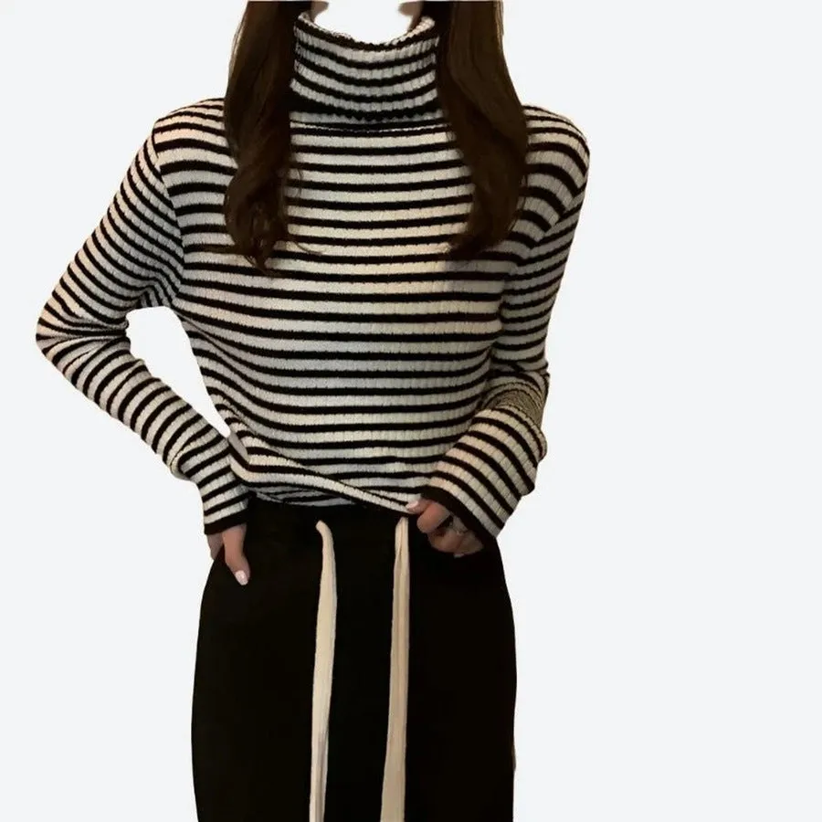 Chic Striped Turtleneck Long-Sleeve Tops