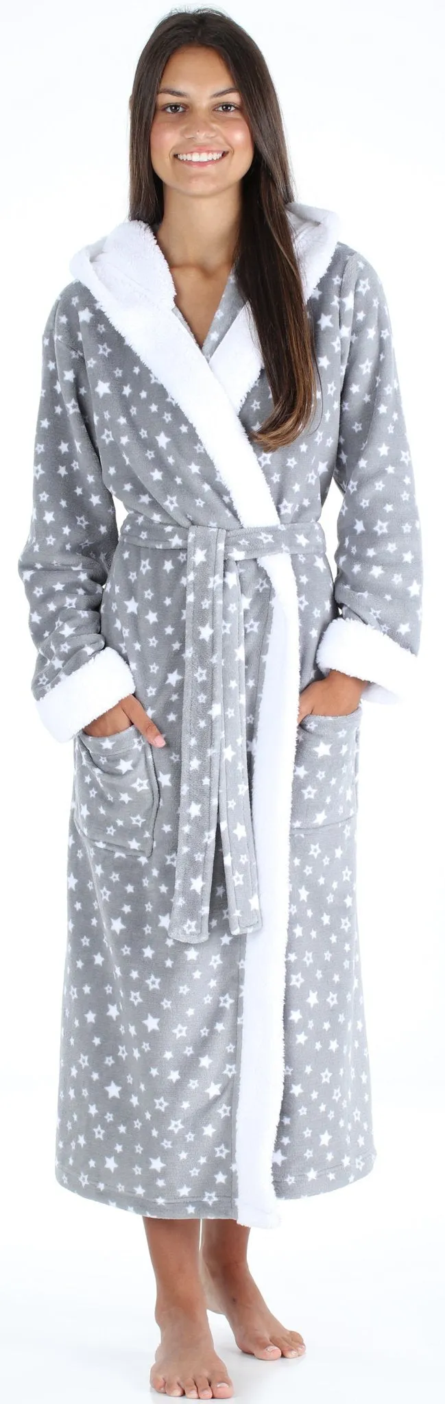 Frankie & Johnny Women’s Fleece Robe Sherpa-Lined Hooded Bathrobe