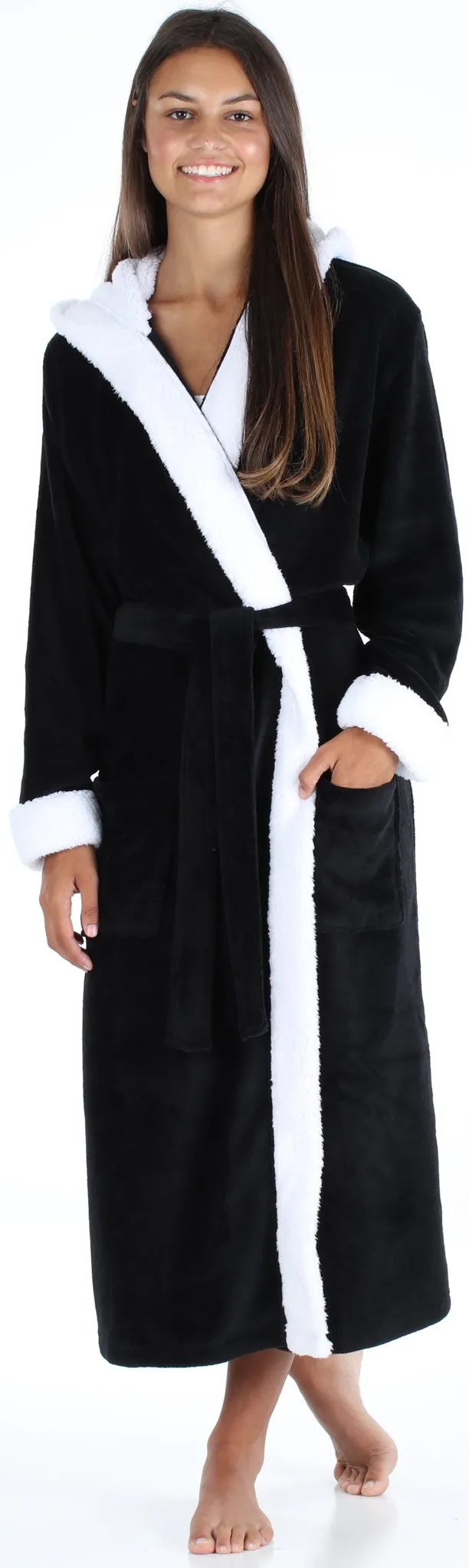 Frankie & Johnny Women’s Fleece Robe Sherpa-Lined Hooded Bathrobe