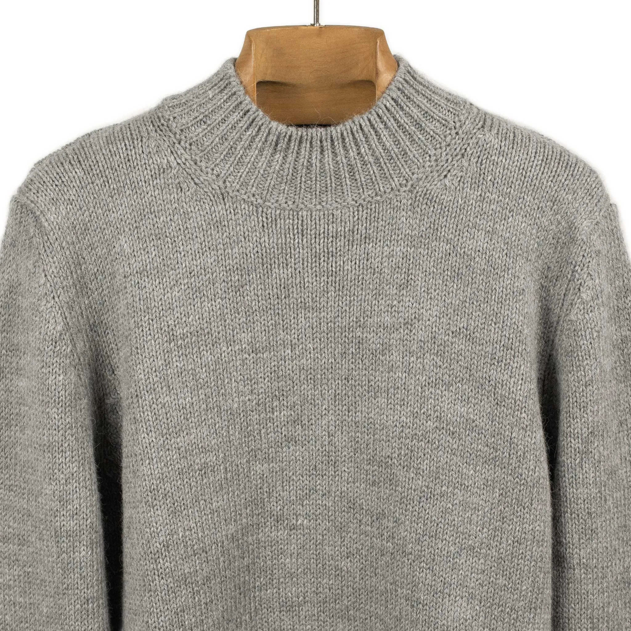 Mock neck sweater in grey merino alpaca mix