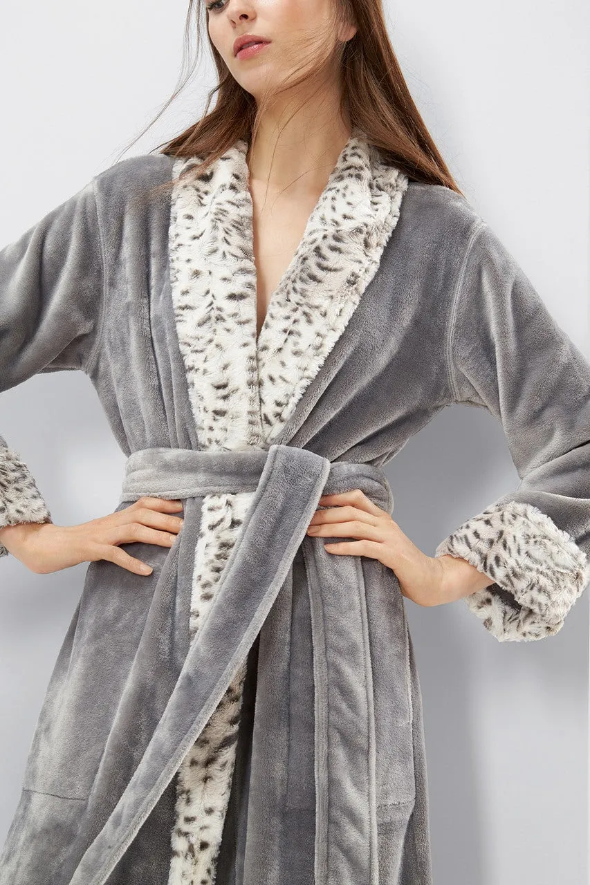 Snow Lynx Robe